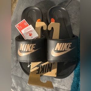 Nike slides